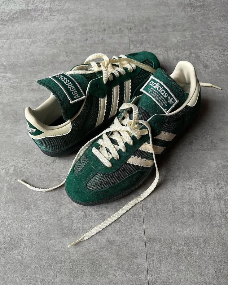 Samba sneakers